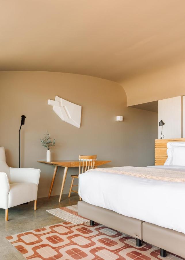 Superior Double or Twin Room,1293406075:JPEG